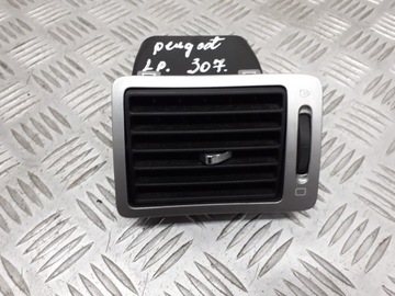 фото thumb №1, Решётка воздуховод левая peugeot 307 sw