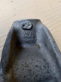 фото thumb №4, Поворотний кулак лівий перед 3c0407257f passat b6