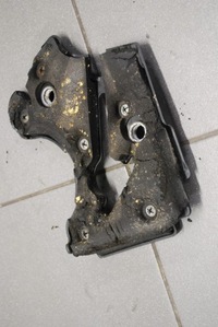 фото thumb №5, Защита распределительного вала audi a8 d3 3.0 tdi 059103926m