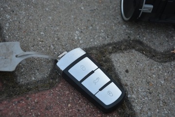фото thumb №8, Замок запалювання ключ vw passat b7 3c0905843aa