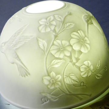 КРАСИВЫЙ ФАРФОРОВЫЙ ФОНАРЬ БИСКЕТНЫЙ ПОДСВЕЧНИК HUMMILIBHER BIRDS