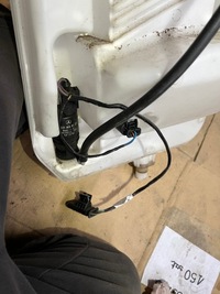 фото thumb №1, Помпа бачок омивача mercedes sprinter 18-24 колодка