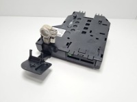 Купить 2015 bentley flying spur коробка предохранителей 3y0915463c, фото thumb