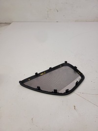 фото thumb №5, Маскувальна накладка динаміка b&o audi a8 d4 4h0868451b