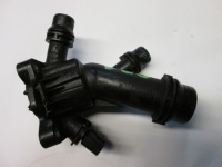 фото thumb №3, Volvo v60 s60 ii 2.4 d5 корпус термостата 2011 r