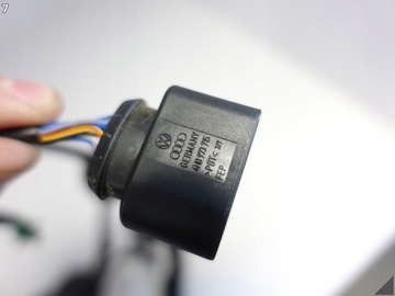 фото thumb №8, Vw touareg iii 760 cr7 r-line 18- джгут установка двері правих зад