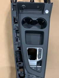 Audi a4 8w 2021 sedan сидіння з підігрівом заднє сидіння оббивка тунель шкіра uk 69km Зі Шроту, фото thumb