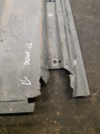 Audi a4 b8 a5 накладка плита пол подвеска правая с Разборки, фото thumb