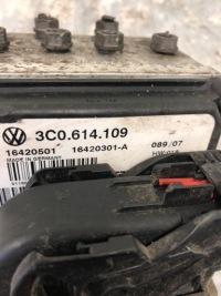 фото thumb №5, Блок управления abs vw passat b6 3c0614109