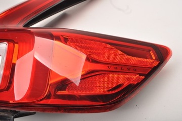 фото thumb №10, Volvo xc40 ii лампа права задня правий зад 31446791