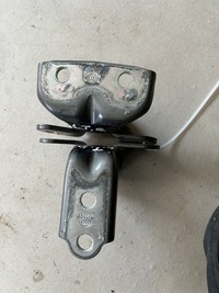 фото thumb №1, Hyundai i30 ii 12- петли дверь левый задняя z3g