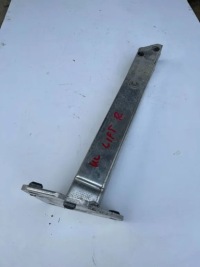 фото thumb №1, Jeep cherokee kl lift зона деформации правая кронштейн