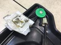 фото thumb №13, Підйомник скло правий перед discovery 3 iii lr3