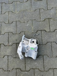 фото thumb №1, Кронштейн двигуна volvo s60 ii v70 iii 2.0 d 31401633