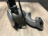 фото thumb №2, Клапан egr праві audi rs6 c6 5.0tfsi 07l131102e