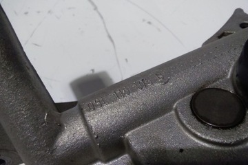 фото thumb №1, Насос масла vw passat варіант b5 3b5 03l115105b 1.6l дизель 74kw 2010