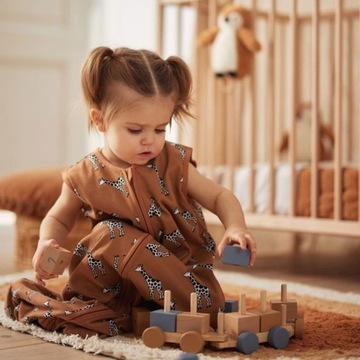 Jollein - śpiworek niemowlęcy letni Summer GIRAFFE Caramel 90 cm