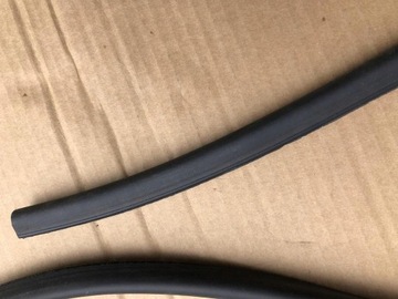 фото thumb №7, Прокладка дверь правый зад audi e-tron 50