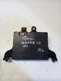 фото thumb №1, Коробка запобіжників opel insignia 13277321