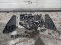 фото thumb №1, Напрямна бампера задня задній комплект mercedes gla w156 x156