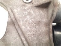 Fiat 500 кронштейн генератора 0.9 бензин 77kw 105 hp 55225533 2014 Недорого, фото thumb