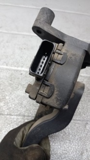 фото thumb №4, Потенциометр газа opel corsa c 03r 1.2b