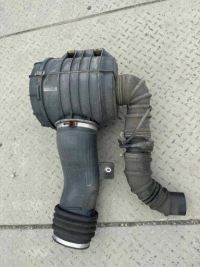 Купить Корпус фильтра воздуха isuzu m21 1.9d датчик массового расхода воздуха труба воздухозаборник, фото thumb