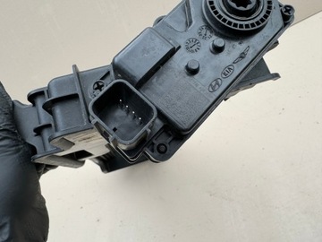 фото thumb №8, Hyundai ioniq впуск жалюзи руль воздуха правая 86999g1000