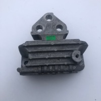 фото thumb №1, Jeep compass кронштейн подушка коробки передач 1.3 hyb.