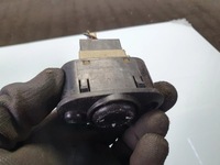 фото thumb №8, Chrysler pt cruiser 2004 кнопка регулировки зеркал боковых