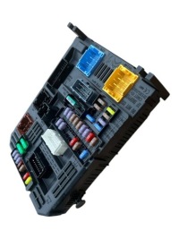 фото thumb №1, Peugeot 3008 ii 2017 рамка / модуль запобіжників