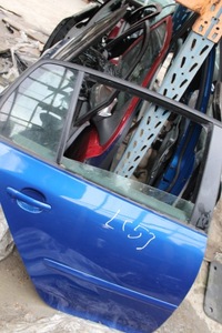 фото thumb №1, Vw golf v двері правий задня lc5j