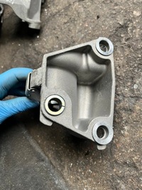 фото thumb №4, 424 renault опора полуось 397748189r