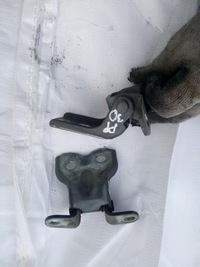 фото thumb №2, Corolla e12 02-07 петли дверь правое hb 3дверь