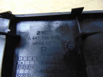 фото thumb №9, Накладка защита дверь правая mercedes vito w447