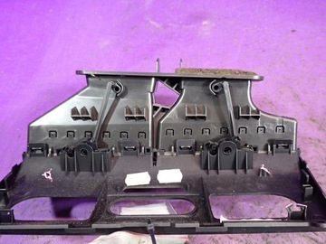 фото thumb №7, Seat toledo iii 3 04- решётки воздуховод рамка средняя 5p1819110j