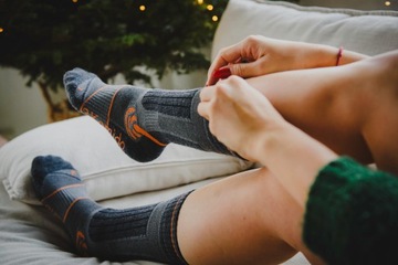 Skarpetki dziecięce 3Kamido OUTDOOR wełna merino szaro - pomarańczowe 23-26