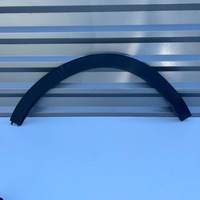 фото thumb №1, Volvo xc40 ii молдинг крила правий задня