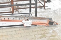 фото thumb №1, Блок двигуна даховий правий довгий dacia duster ii enz 18-