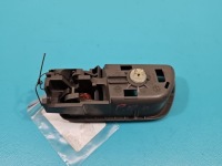 фото thumb №3, Ручка внутренняя перед правая toyota camry vi xv30 01-06