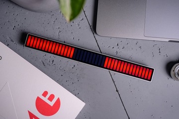 Эквалайзер Светодиодный RGB-микрофон Батарея BT