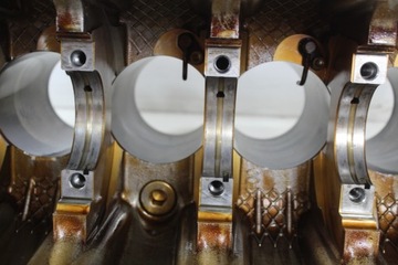 БЛОК ДВИГАТЕЛЯ M54B25 M54 2.5B BMW E39