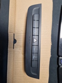 фото thumb №1, Панель світла аварійних mercedes w176 a2469052301