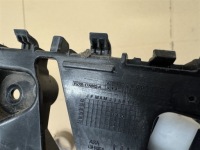 2x напрямна кронштейн бампера лівий задній задній ford courier mk3 3 iii 23-26r Недорого, фото thumb