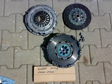 фото thumb №1, Kia xceed 2019 - сцепление двухмассовый маховик диск прижим kpl. 1.4t-gdi 23200-03900