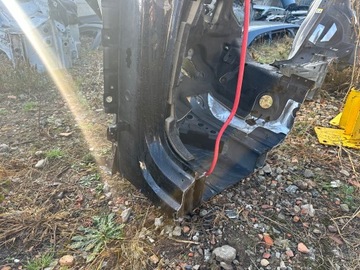 фото thumb №2, Audi q7 4m четверть левая перед порог 4m0