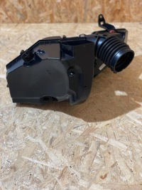 фото thumb №7, Корпус фільтра повітря bmw x3 g01 x5 g05 x7 g07 7643301