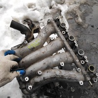 фото thumb №1, Коллектор всасывающий 1.8gdi volvo v40 e9t05471