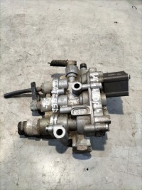 фото thumb №6, Клапан подушок перед mercedes actros 4729000580