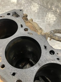 фото thumb №10, Блок двигателя голый nissan patrol y60 89- 2.8 td rd28t